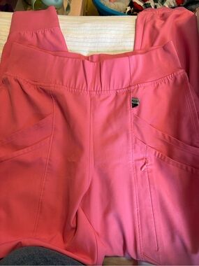 Unbranded Pink Men’s Utility Scrub Pants